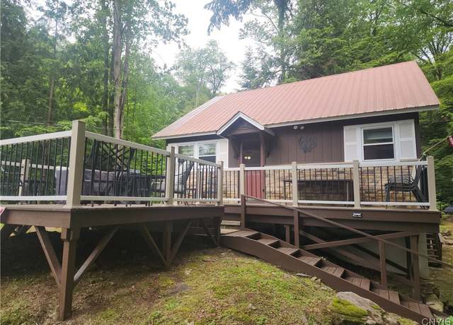 Property at 898 Old Piseco Rd, Piseco, NY 12139, 3 beds, 1 bath