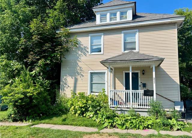 Property at 832 Waverly Pl, Utica, NY 13502, 4 beds, 1 bath