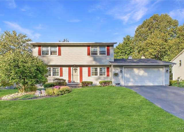 Property at 7488 Apache Ln, Salina, NY 13090, 4 beds, 2.5 baths
