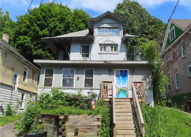 Property at 107 Rider Ave, Syracuse, NY 13207, 4 beds, 1 bath