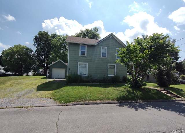 Property at 113 Chapel St, Vernon, NY 13461, 5 beds, 2 baths