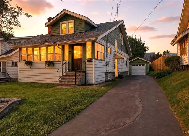Property at 223 Milford Dr W, Syracuse, NY 13206, 5 beds, 2 baths
