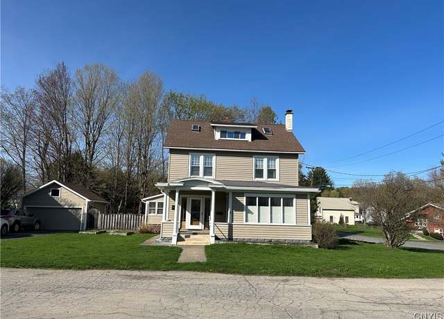 Property at 27 Spofford Sq, Manheim, NY 13329, 4 beds, 2.5 baths