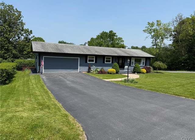 Property at 2 Beckwith Cir, New Hartford, NY 13413, 5 beds, 2 baths