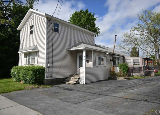 Property at 308 State St, Auburn, NY 13021, 3 beds, 1 bath