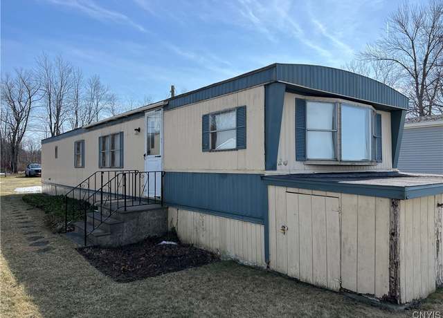 Property at 160 Joe Fultz Blvd, Scriba, NY 13126, 2 beds, 1 bath