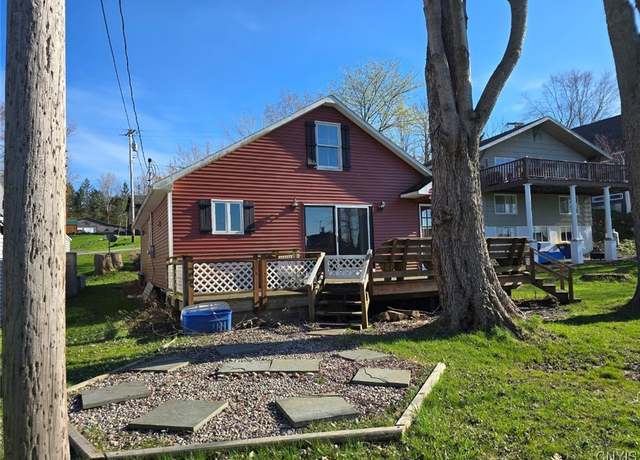 Property at 594 Wapoos, Elbridge, NY 13080, 2 beds, 1 bath