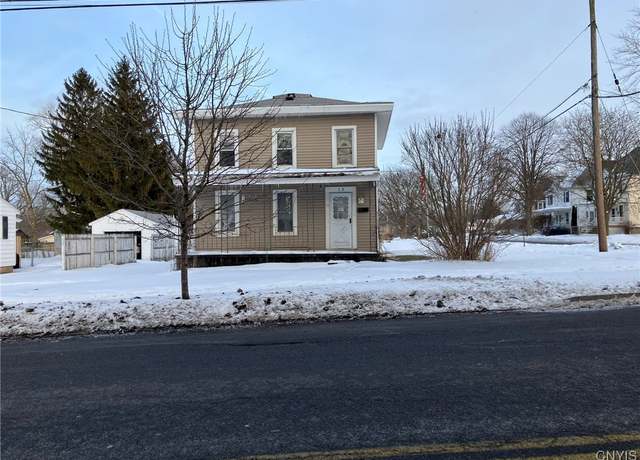 Property at 28 Lake Ave, Auburn, NY 13021, 2 beds, 2 baths