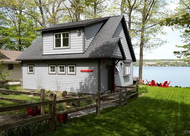 Property at 2330 Thornton S, Skaneateles, NY 13152, 2 beds, 1 bath