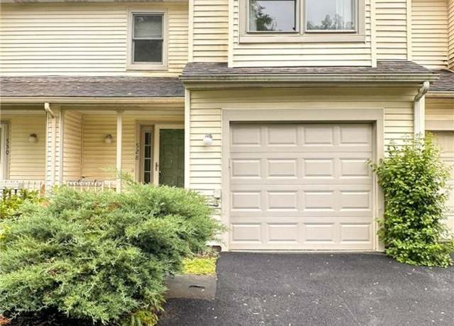 Property at 528 Meadow Dr, Utica, NY 13502, 2 beds, 2.5 baths