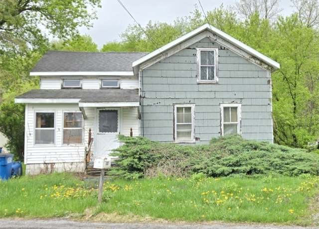 Property at 107 Mill St, Elbridge, NY 13060, 2 beds, 1 bath