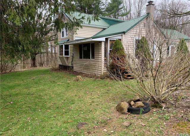 Property at 390 Little Canada Rd, Hastings, NY 13036, 3 beds, 1 bath