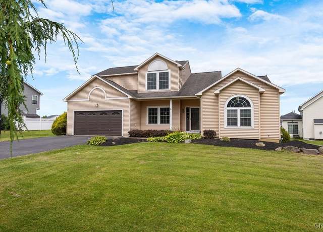 Property at 5030 Yellow Wood Pkwy, Dewitt, NY 13078, 3 beds, 2.5 baths