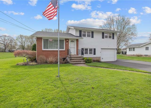 Property at 17 Ellen St, Fulton, NY 13069, 3 beds, 1.5 baths