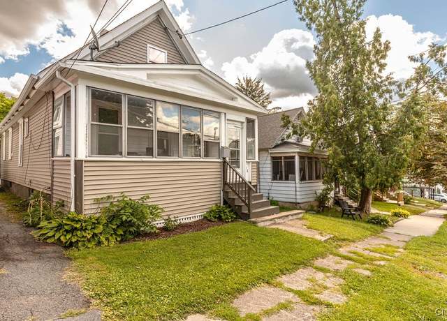 Property at 318 Greenway Ave, Syracuse, NY 13206, 3 beds, 1.5 baths