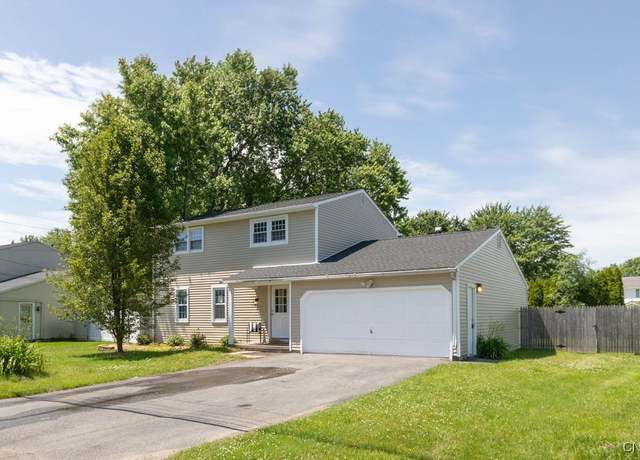Property at 7921 Davis Rd N, Clay, NY 13041, 3 beds, 2.5 baths