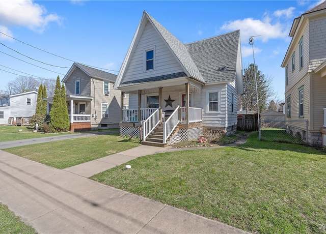 Property at 506 State St, Fulton, NY 13069, 3 beds, 2 baths