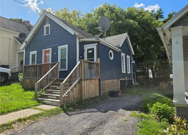 Property at 210 Duane St, Syracuse, NY 13207, 3 beds, 1 bath