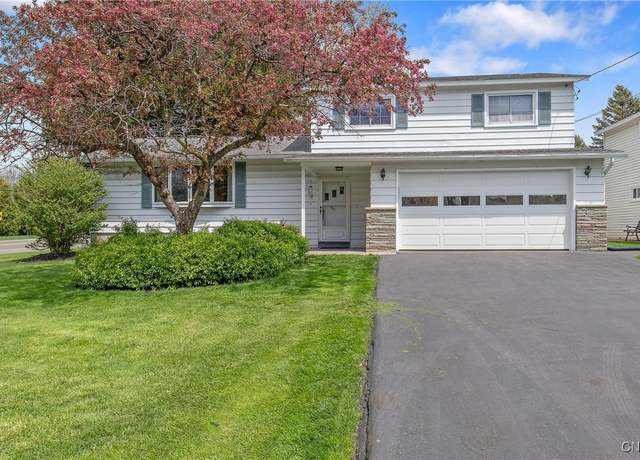 Property at 101 Ritman Dr, Salina, NY 13090, 3 beds, 3 baths