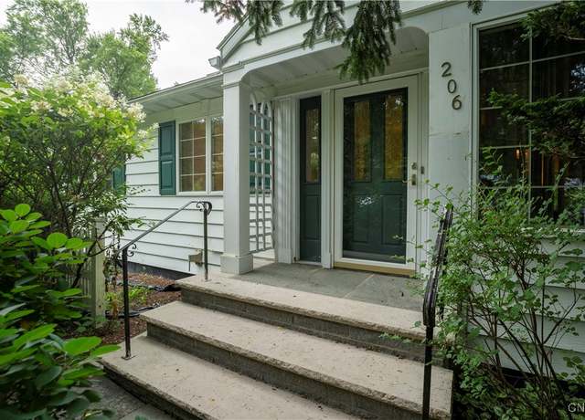 Property at 206 Euclid Dr, Manlius, NY 13066, 3 beds, 1 bath