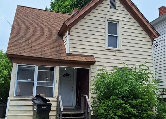 Property at 116 W End Dr, Syracuse, NY 13204, 3 beds, 1 bath