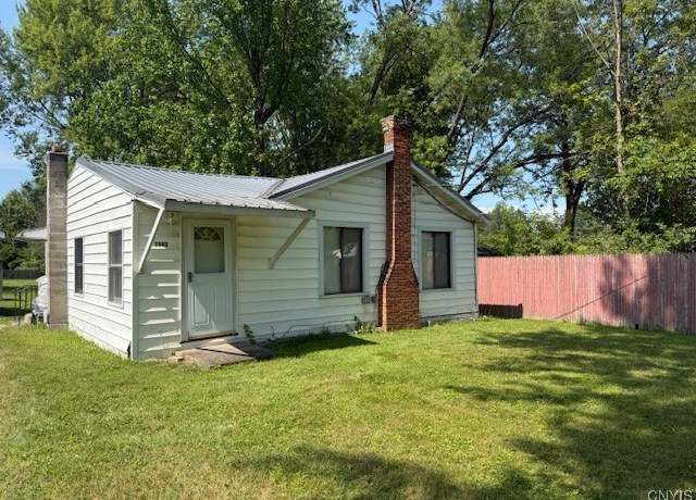 Property at 7503 Roberts St, Lenox, NY 13032, 2 beds, 1 bath