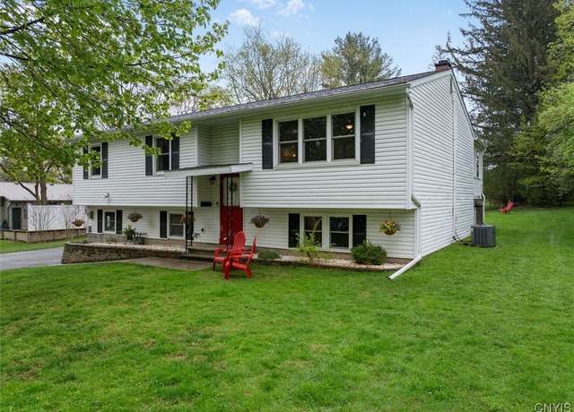 Property at 19 Olena Dr, Whitestown, NY 13492, 3 beds, 2 baths