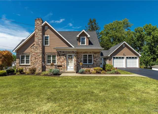 Property at 62 Merritt Pl, New Hartford, NY 13413, 4 beds, 1.5 baths