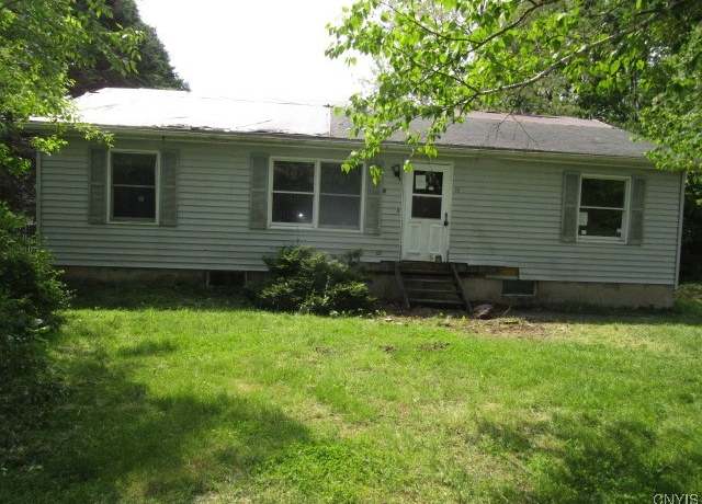 Property at 19 Skylane Dr, Hastings, NY 13076, 3 beds, 1.5 baths