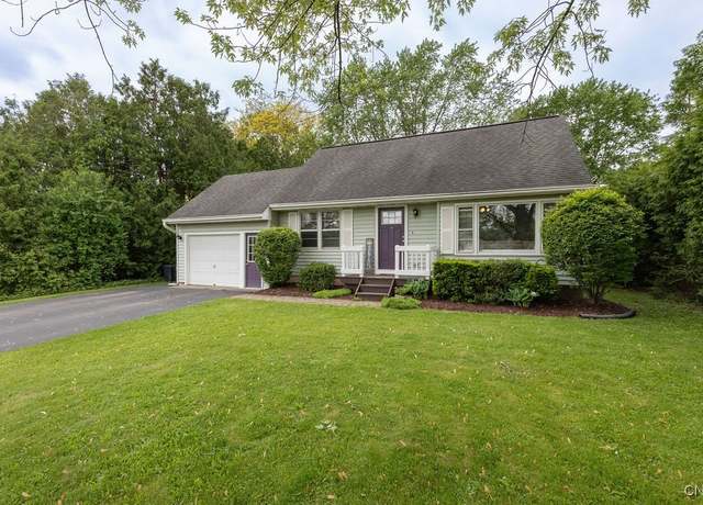Property at 114 Osborne Dr, Manlius, NY 13057, 3 beds, 2 baths