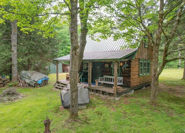 Property at 97 Abes Dr, Redfield, NY 13437, 1 bed