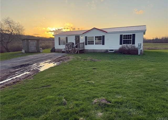 Property at 9 Spath Rd, Mexico, NY 13114, 3 beds, 2 baths