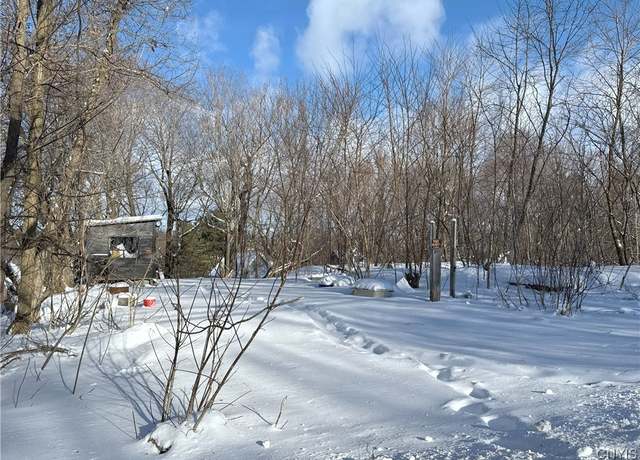 Property at 17 Maple Ave, Antwerp, NY 13608