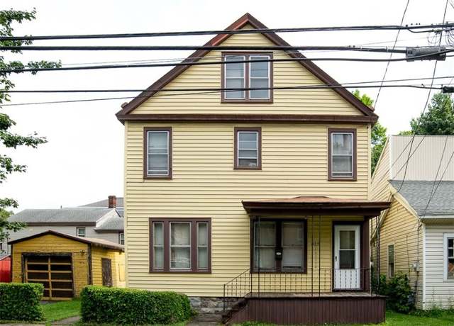 Property at 822 E Warren St W, Utica, NY 13502, 5 beds, 1.5 baths
