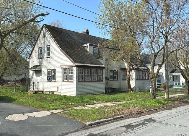 Property at 226-228 Francis St, Watertown-city, NY 13601, 4 beds, 2 baths