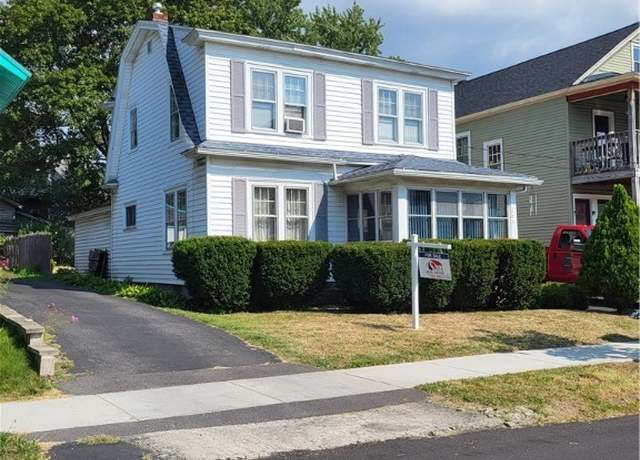 Property at 206 Lillian Ave, Syracuse, NY 13206, 4 beds, 2 baths