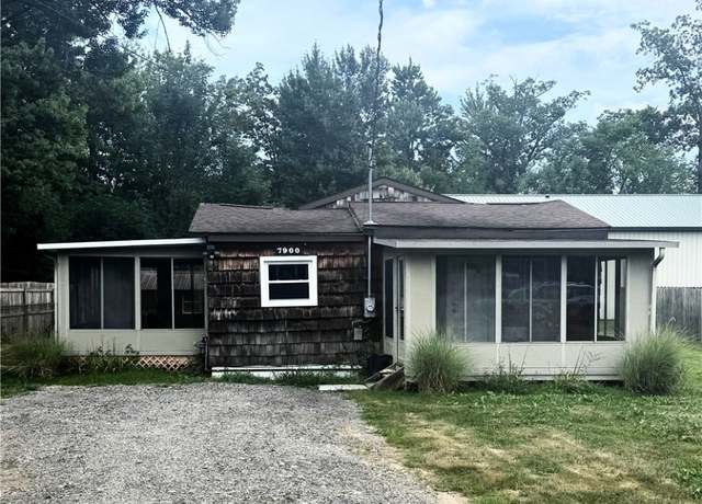 Property at 7900 Owasco Ave, Cicero, NY 13039, 3 beds, 2 baths