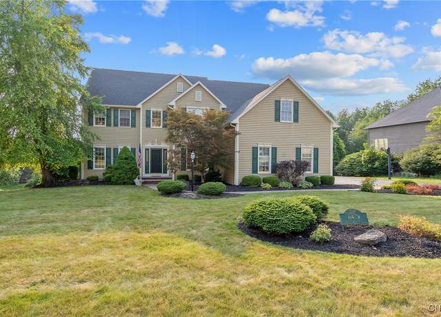 Property at 8429 Prestwick Dr, Manlius, NY 13104, 4 beds, 3.5 baths