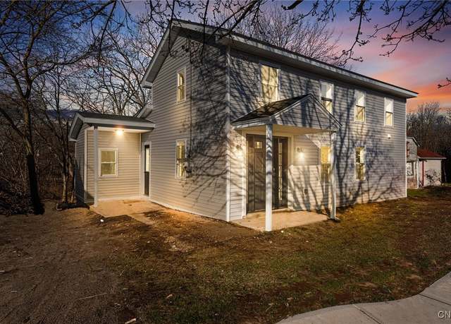 Property at 53 Owasco St, Auburn, NY 13021, 3 beds, 1.5 baths