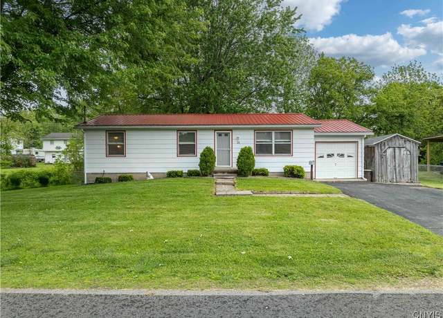 Property at 14 Spring St, Sodus, NY 14551, 3 beds, 1 bath