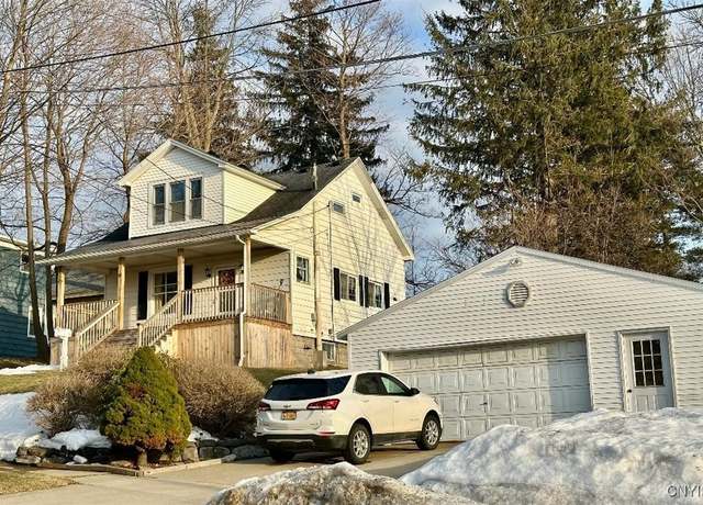 Property at 18 Mcdougal St, Oswego-city, NY 13126, 3 beds, 1 bath