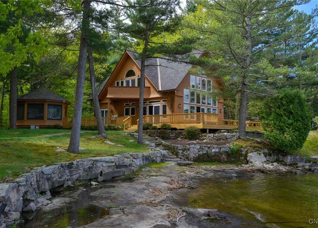 Property at 4 Oak Is, Hammond, NY 13646, 3 beds, 2 baths