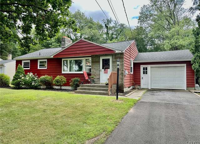 Property at 5958 Smith Rd, Cicero, NY 13212, 3 beds, 1 bath