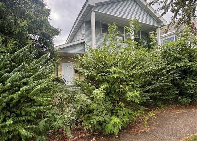 Property at 605 W Liberty St, Rome, NY 13440, 5 beds, 2 baths