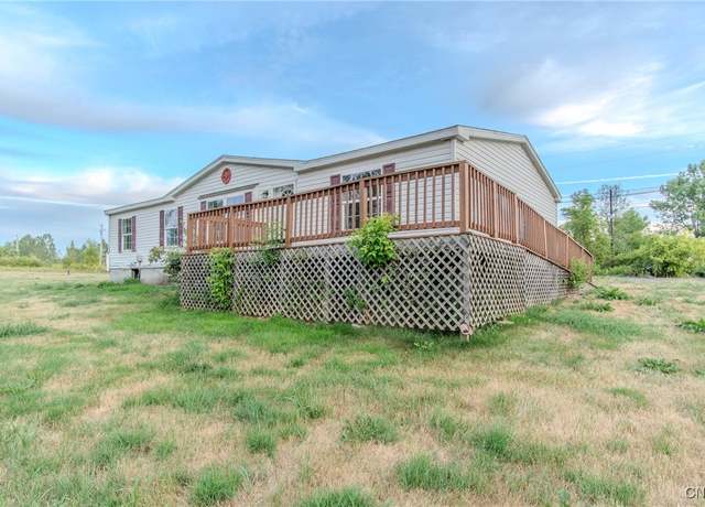Property at 26085 Keyser Rd, Le Ray, NY 13637, 3 beds, 2 baths