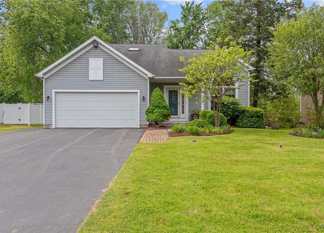 Property at 112 Ausable Run, Salina, NY 13088, 3 beds, 2.5 baths
