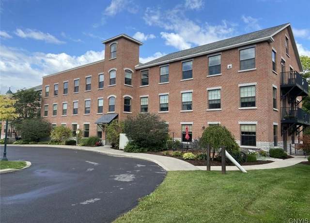 Property at 28 Maple St #306, Marcellus, NY 13108, 1 bed, 1 bath
