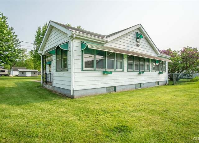 Property at 149 Centre St, Cape Vincent, NY 13618, 2 beds, 1.5 baths