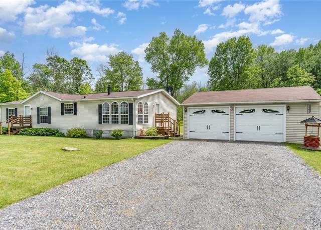 Property at 4245 State Route 49, Schroeppel, NY 13132, 3 beds, 2 baths