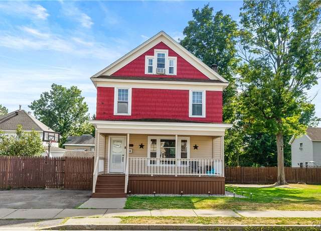 Property at 511 Elm St, Rome, NY 13440, 4 beds, 1.5 baths